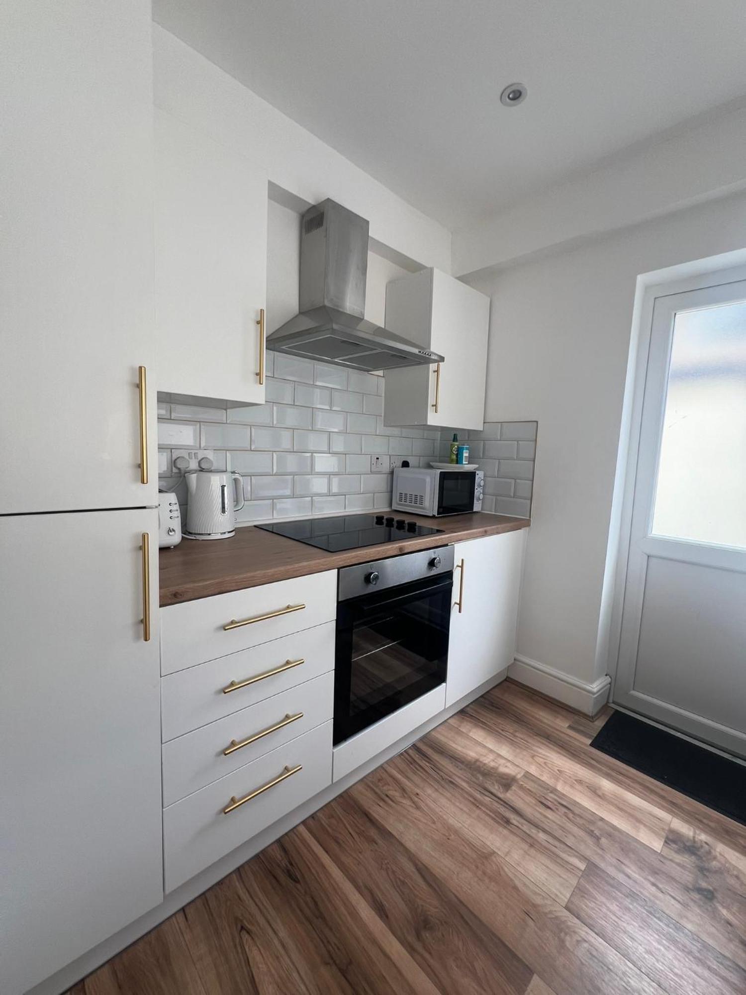 2025 Award Winner Liverpool Cherry House - 4 Bedrooms Exterior photo
