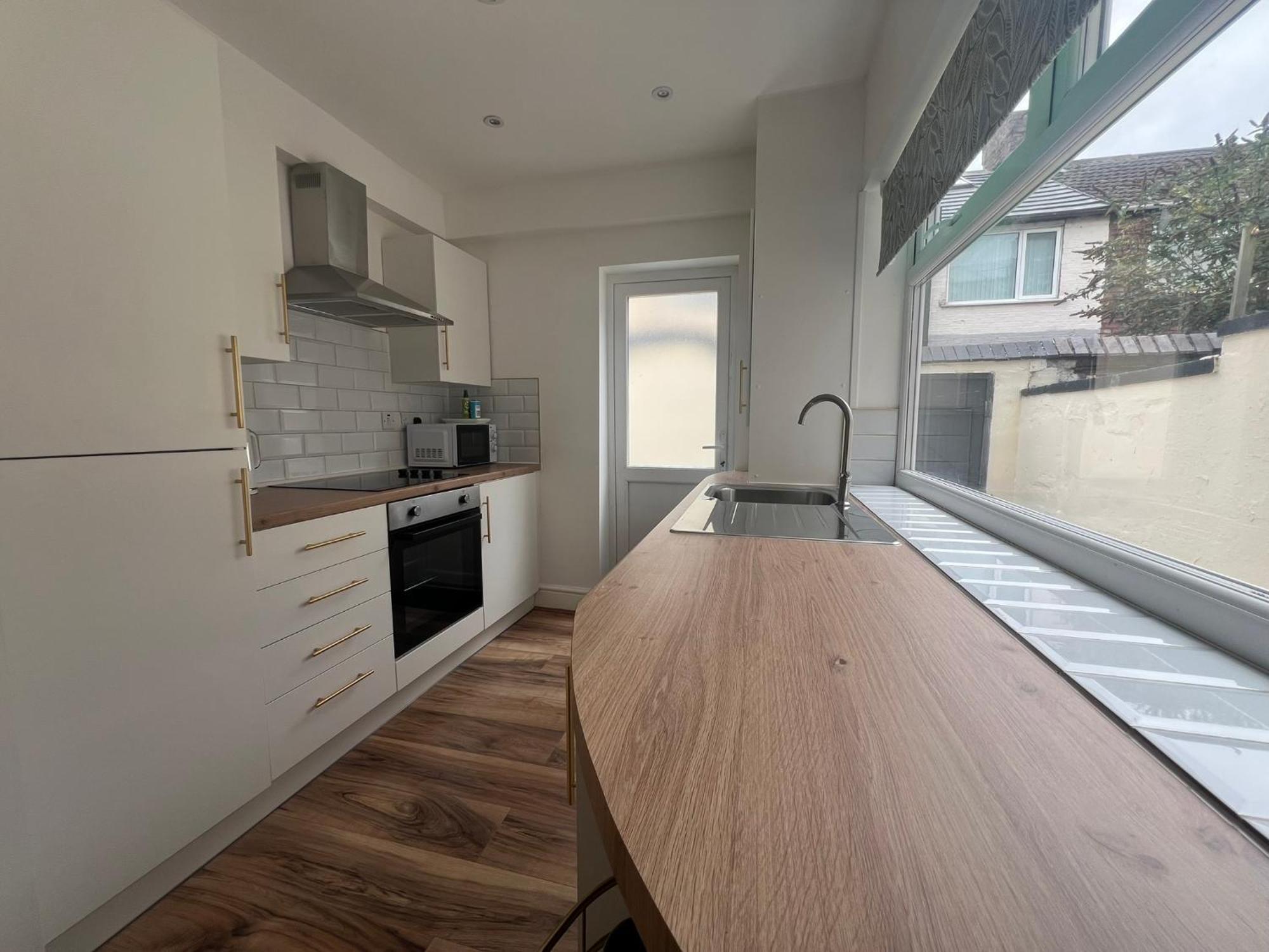 2025 Award Winner Liverpool Cherry House - 4 Bedrooms Exterior photo